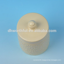 2016 new-design Ceramic seasoning pot in cream color